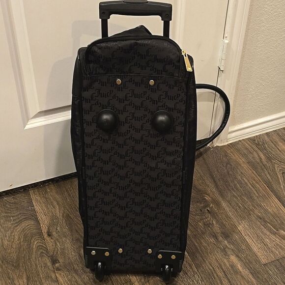 Juicy Couture Signature Juicy Logo Rolling Duffel Bag - Picture 7 of 11